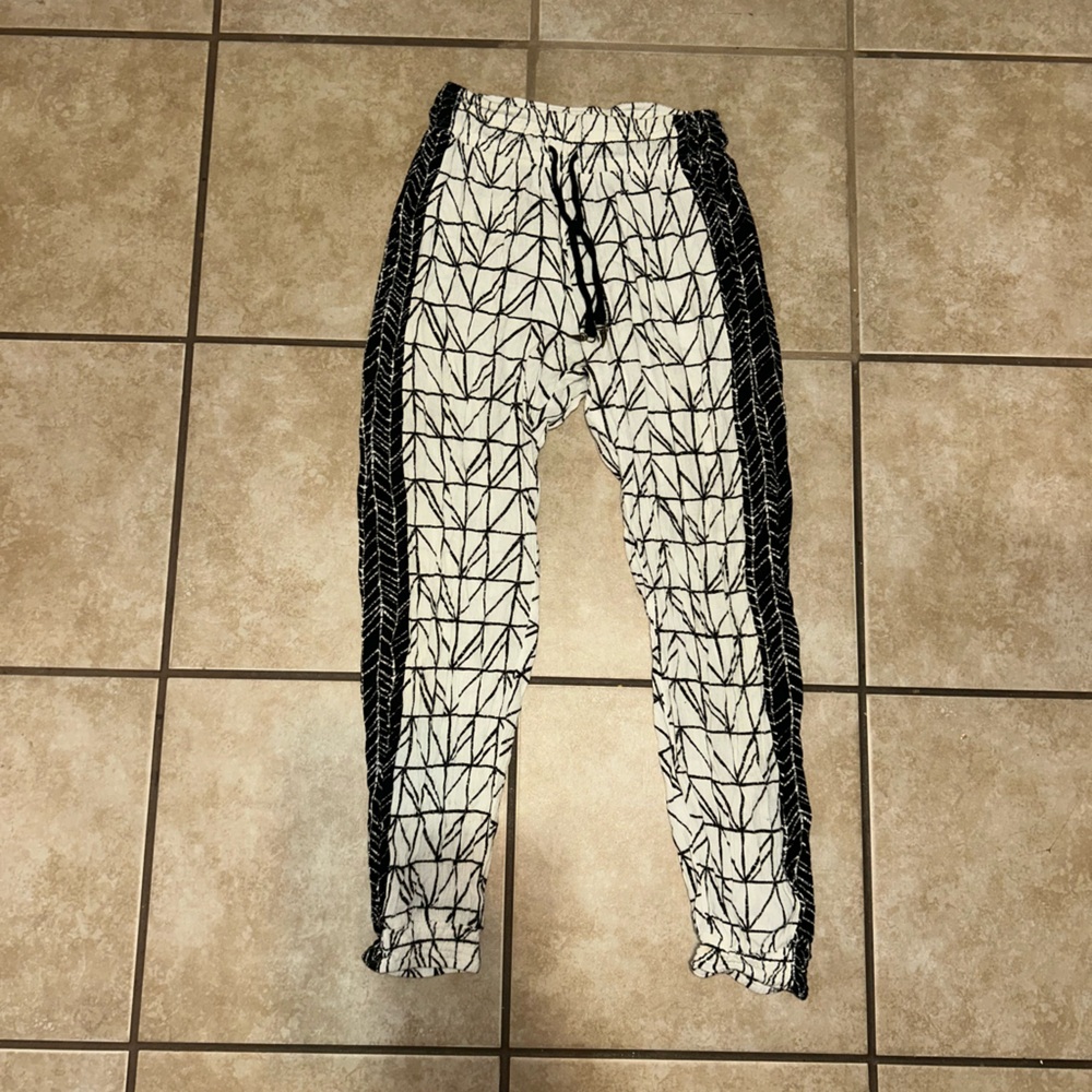 Dolce Vita
Printed Swim Cover-Up Pants xs